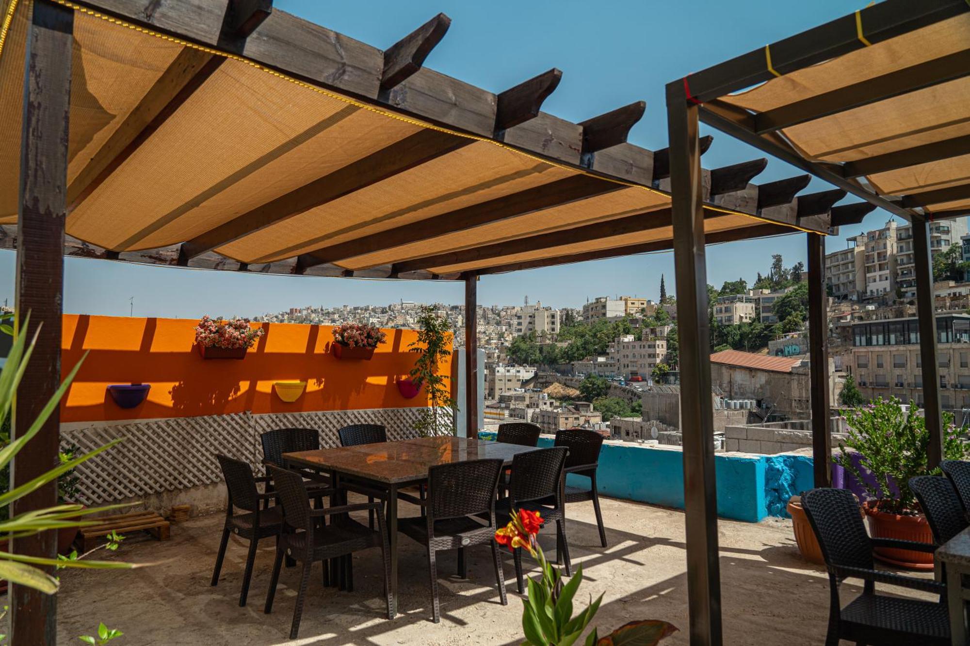 Gallery Hotel Амман Екстер'єр фото